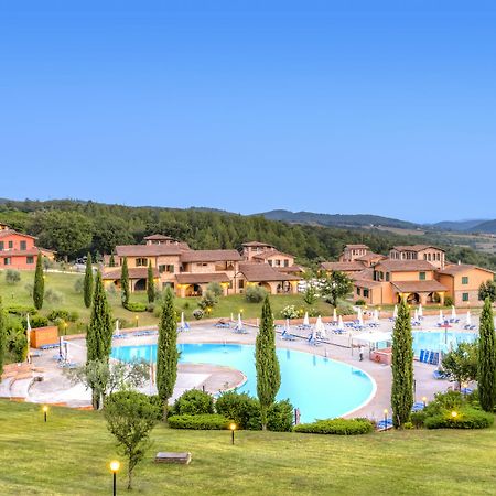 Pian Dei Mucini Resort Le Ville Massa Marittima Zewnętrze zdjęcie
